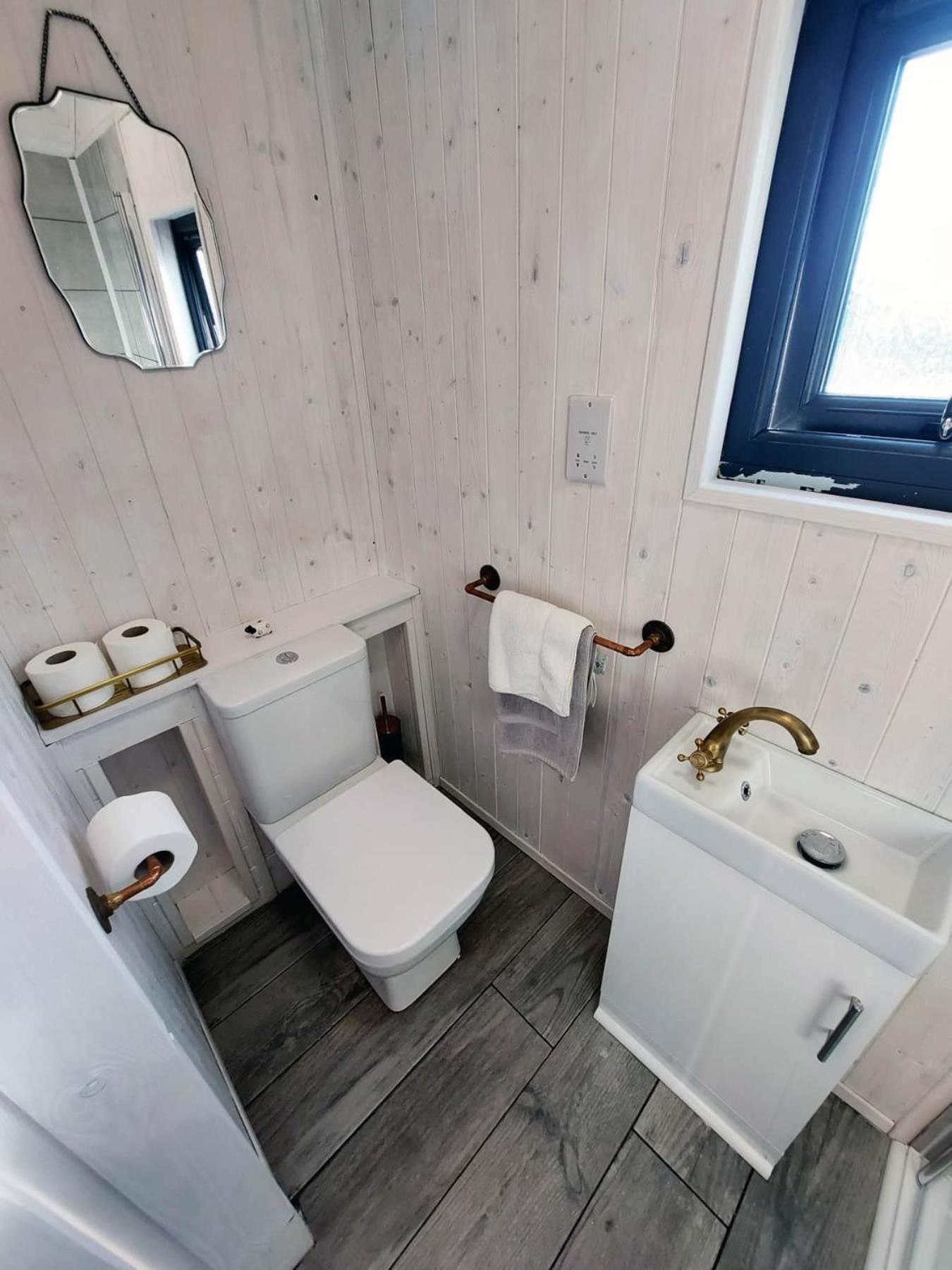 Barnacre Green Cottage - Eco-Friendly Cosy Cottage Moreton  Екстериор снимка