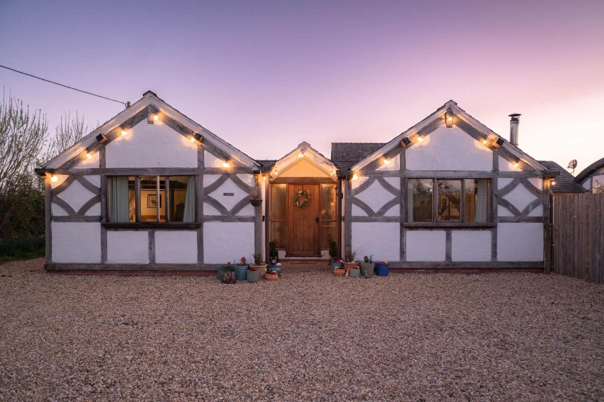Barnacre Green Cottage - Eco-Friendly Cosy Cottage Moreton  Екстериор снимка