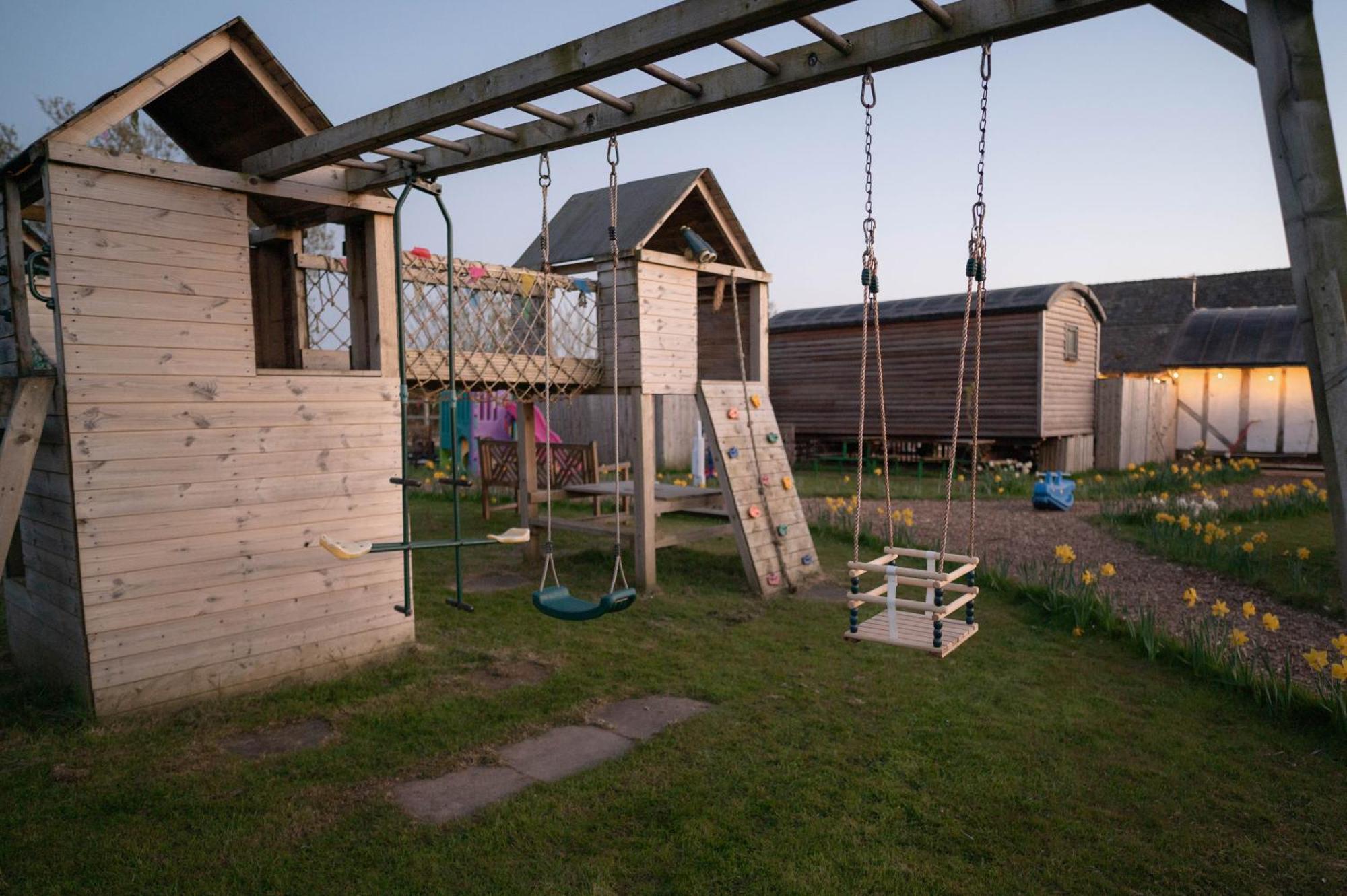 Barnacre Green Cottage - Eco-Friendly Cosy Cottage Moreton  Екстериор снимка