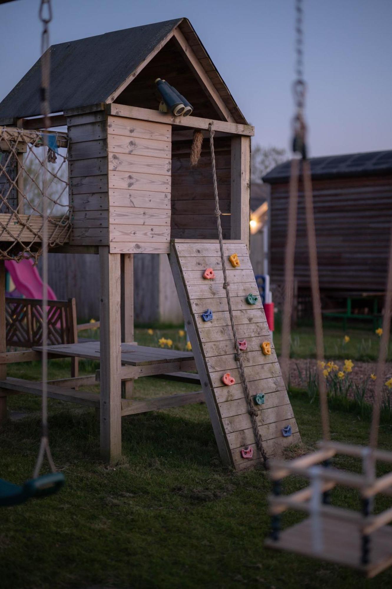 Barnacre Green Cottage - Eco-Friendly Cosy Cottage Moreton  Екстериор снимка