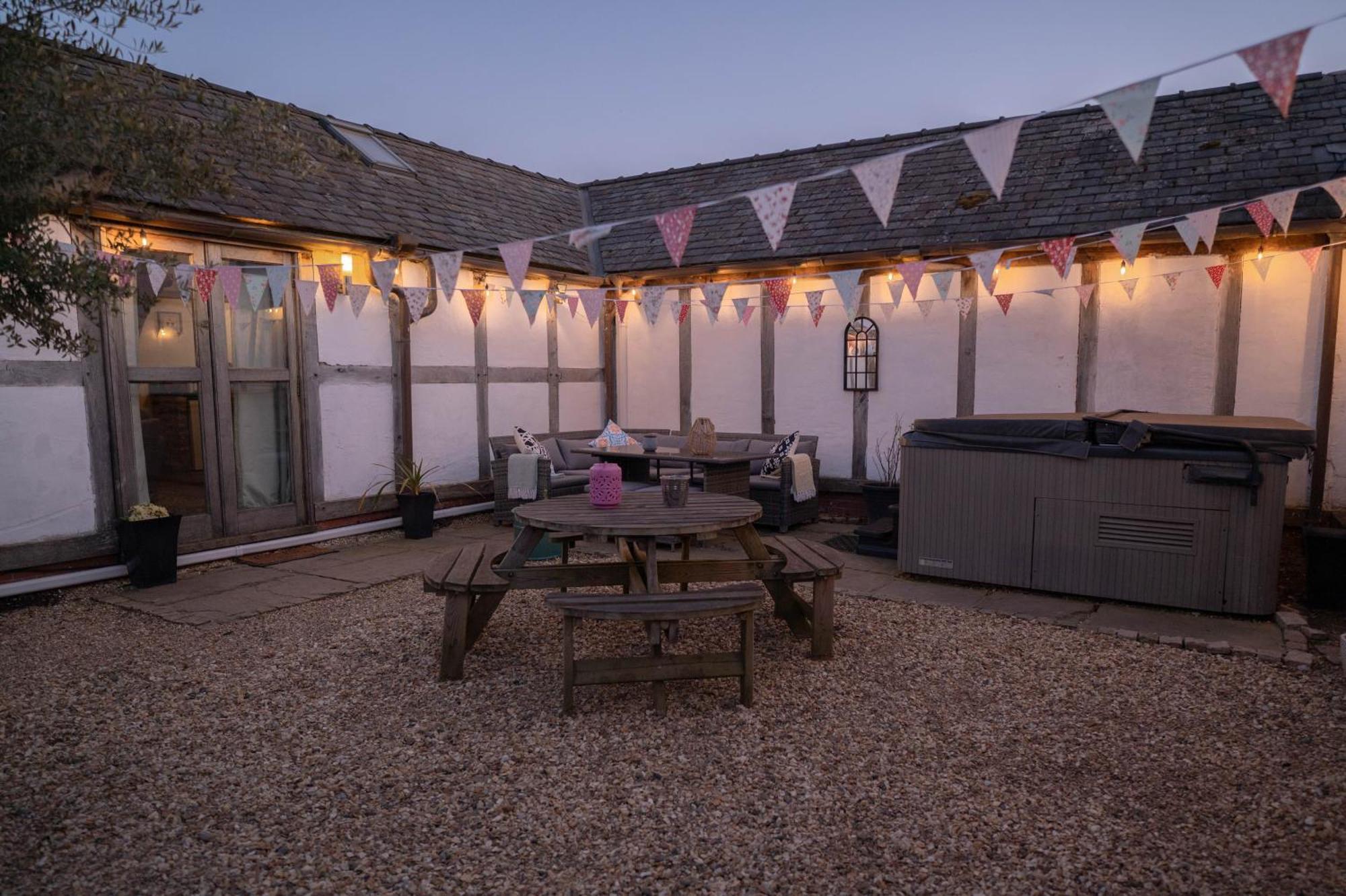 Barnacre Green Cottage - Eco-Friendly Cosy Cottage Moreton  Екстериор снимка